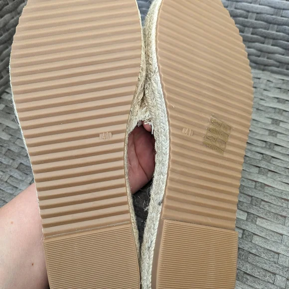 Women Rhinestone & Shell Decor Espadrille Sandals,Beige Outdoor Straw - Picture 6 of 6